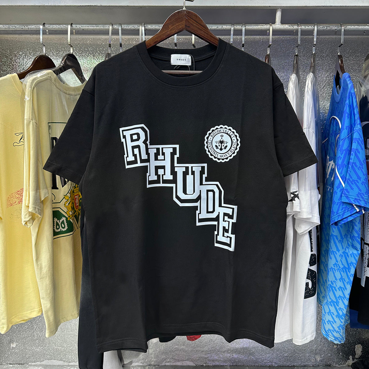 Rhude T-shirts College Badge Printed Cotton Casual Short Sleeve Men and Women